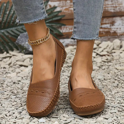 Orthopedic leather shoes