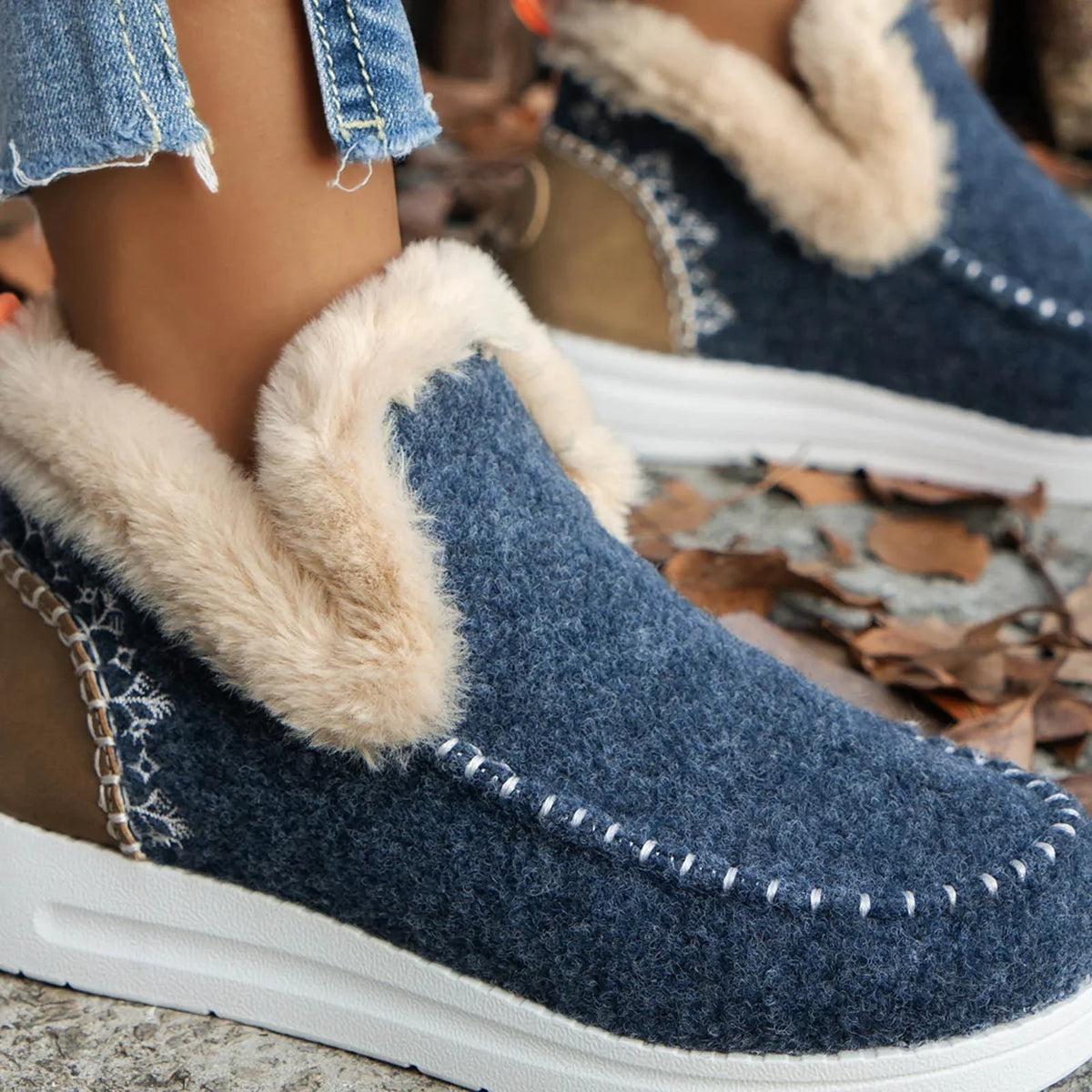 Women's Orthopedic Fleece Slip-On Boots