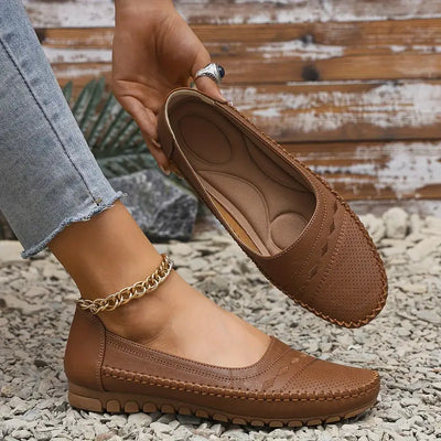 Orthopedic leather shoes
