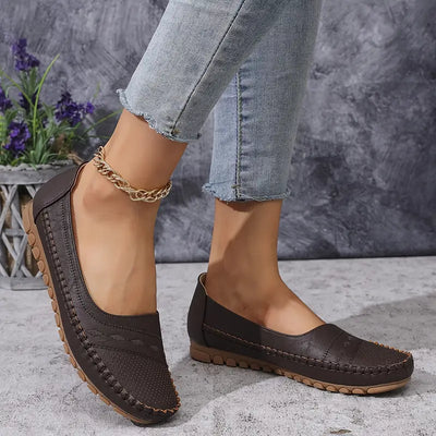Orthopedic leather shoes